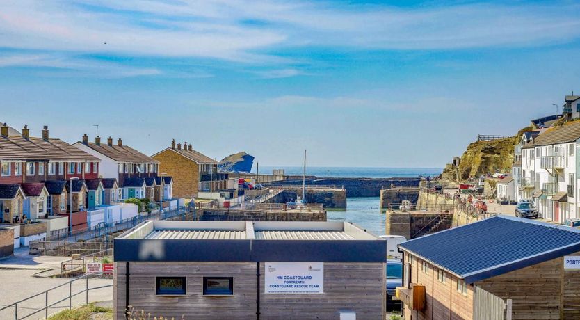 Photo of 1 Bed in Redruth