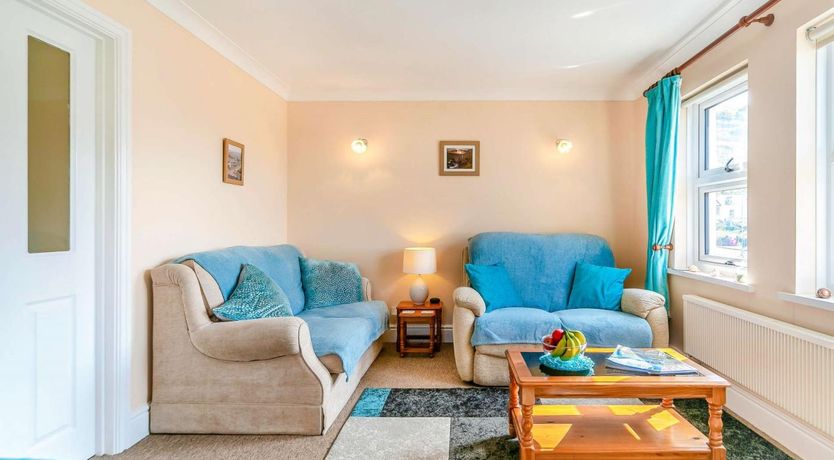 Photo of 1 Bed in Redruth