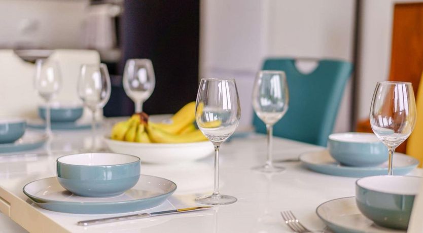 Photo of 3 Bed in St Marys Bay