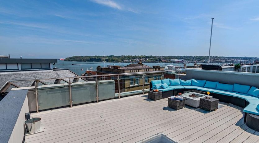 Photo of in Cowes (88929)