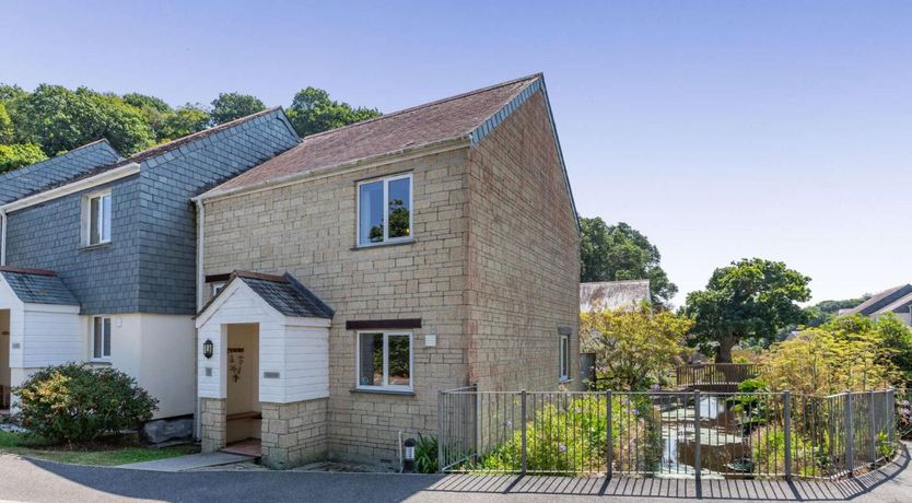 Photo of 3 Bed in Falmouth