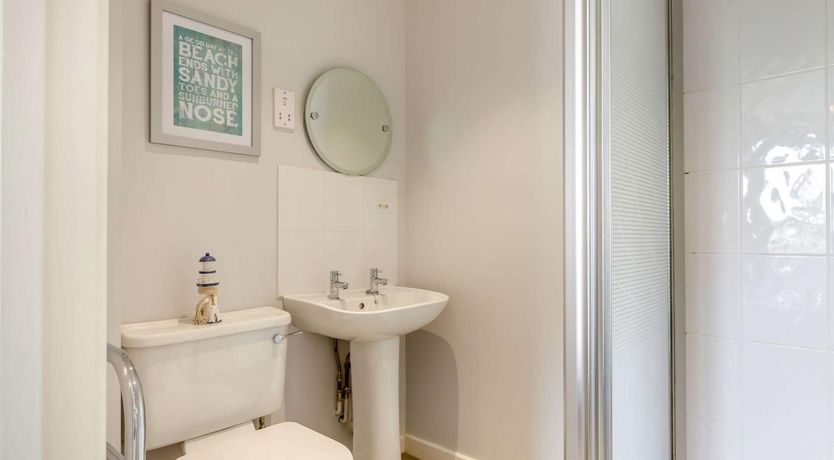 Photo of 3 Bed in Falmouth