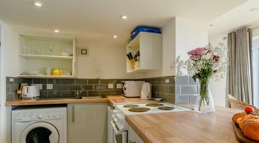 Photo of 1 Bed in Tresaith