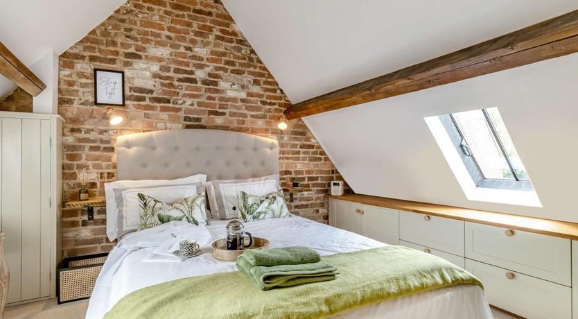 Photo of 2 Bed in Ashbourne