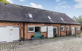 Photo of Barn in Derbyshire