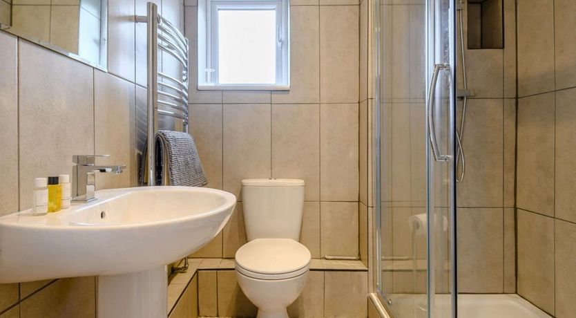 Photo of 1 Bed in Haybridge