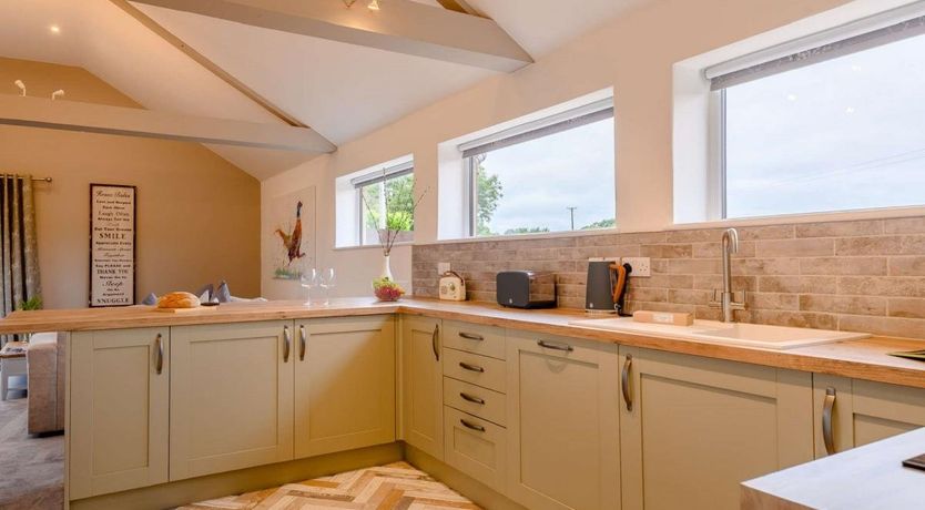 Photo of 1 Bed in Haybridge