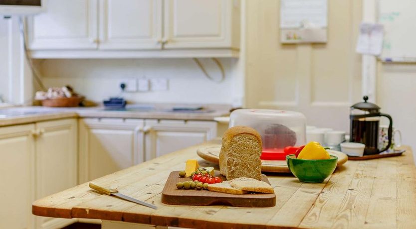 Photo of 5 Bed in St Boswells