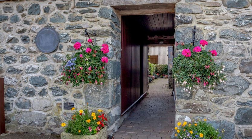 Photo of 2 Bed in Dyffryn Ardudwy