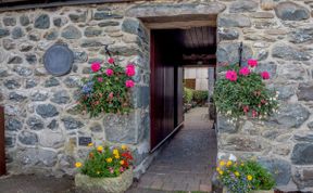 Photo of 2 Bed in Dyffryn Ardudwy