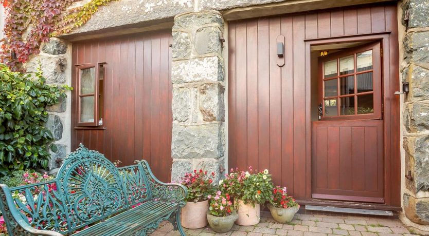 Photo of 2 Bed in Dyffryn Ardudwy
