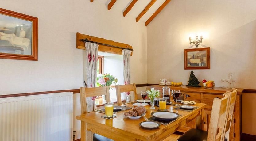 Photo of 2 Bed in Dyffryn Ardudwy