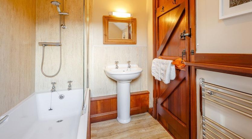 Photo of 2 Bed in Dyffryn Ardudwy