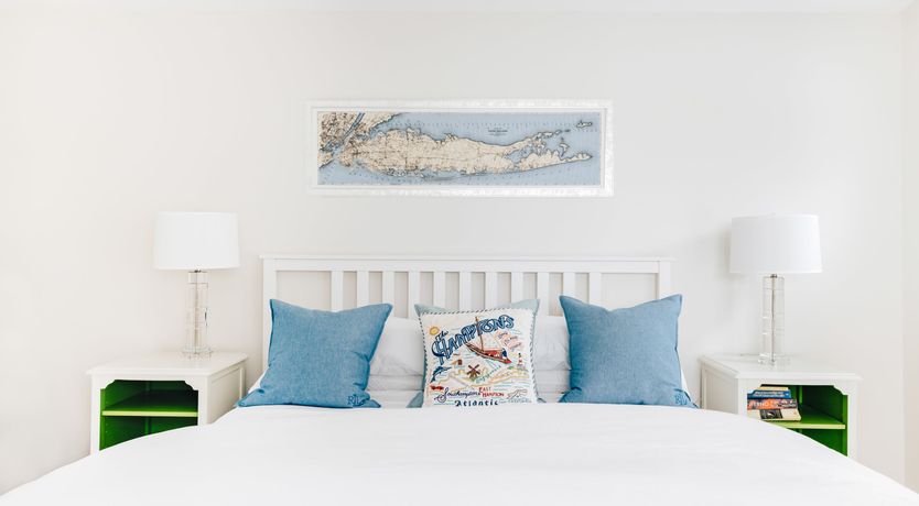 Photo of Hampton Set