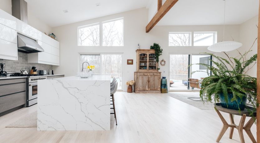 Photo of Hampton Set