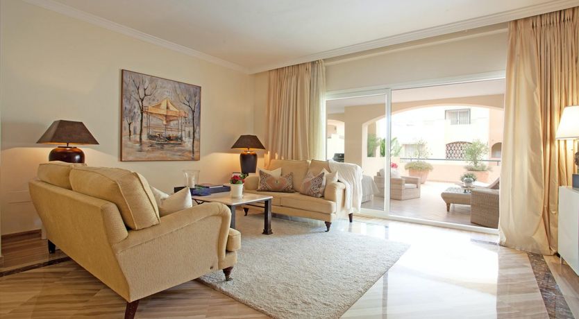 Photo of Saffron & Sea Daffodils