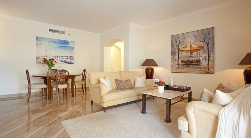 Photo of Saffron & Sea Daffodils