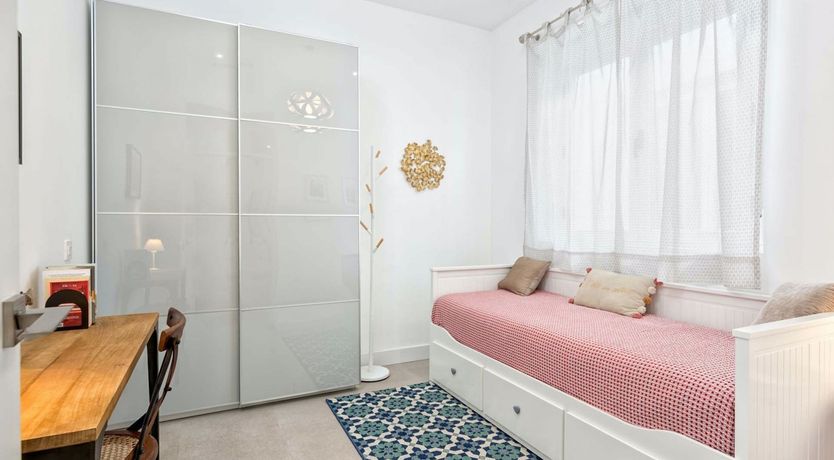 Photo of Radiating Kaleidoscope