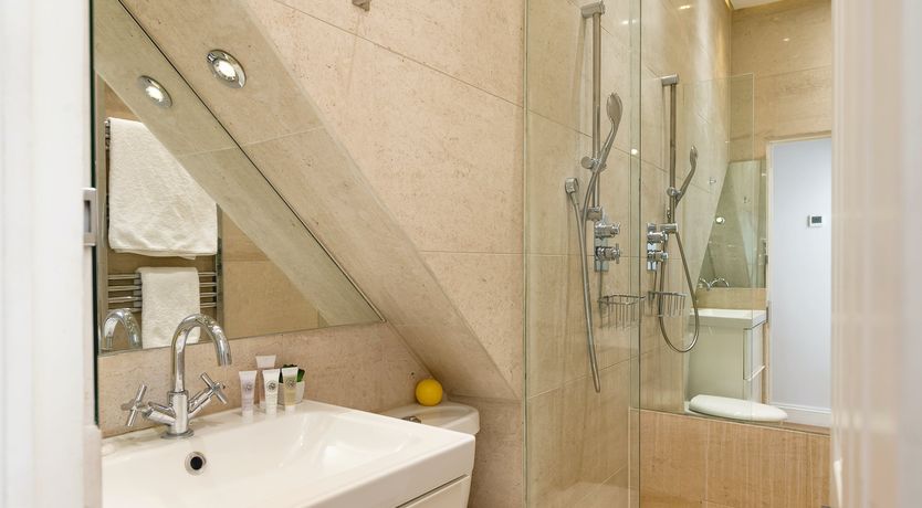 Photo of Anna & William