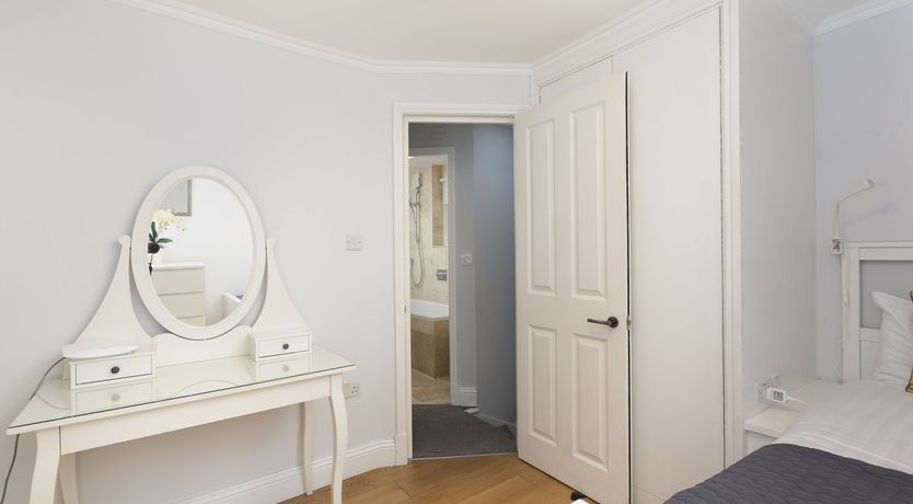 Photo of Anna & William