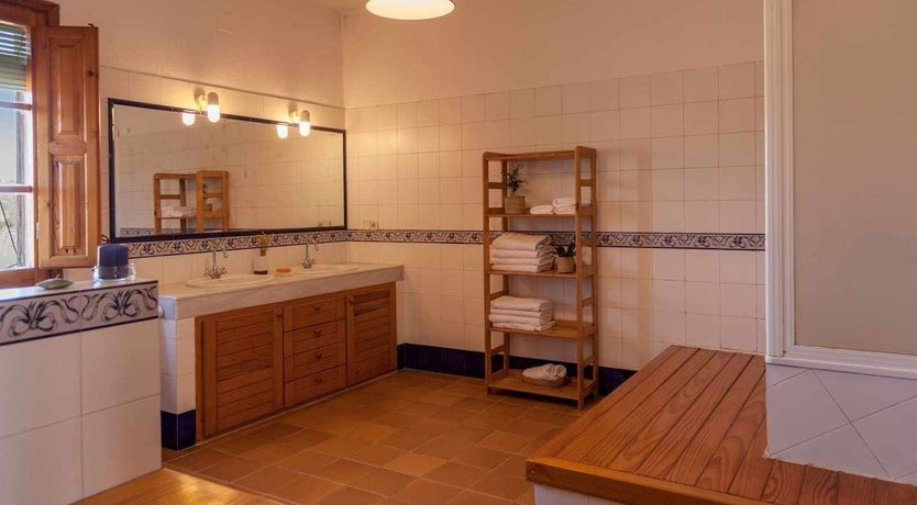 Photo of King of the Casa