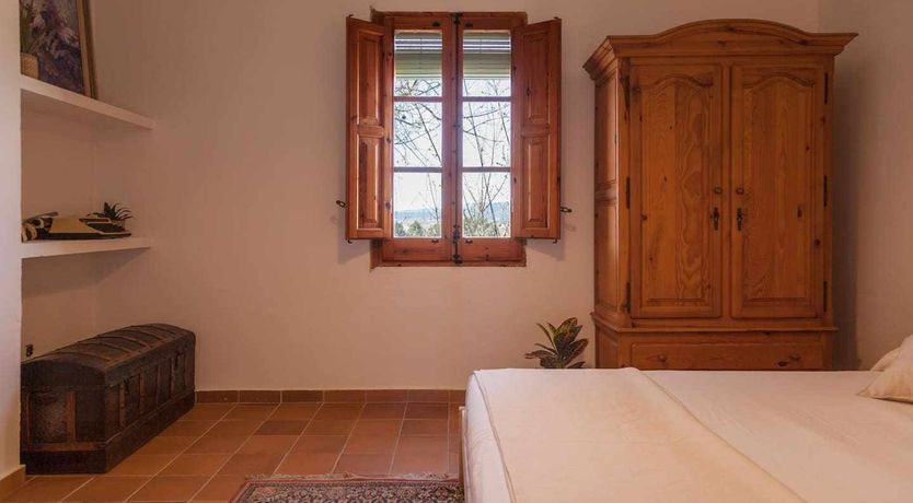 Photo of King of the Casa