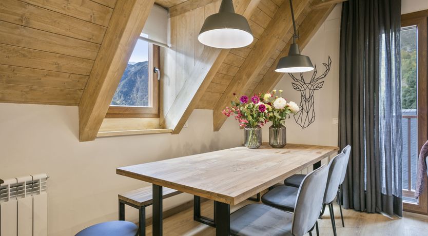 Photo of Flight of the Snowfinch