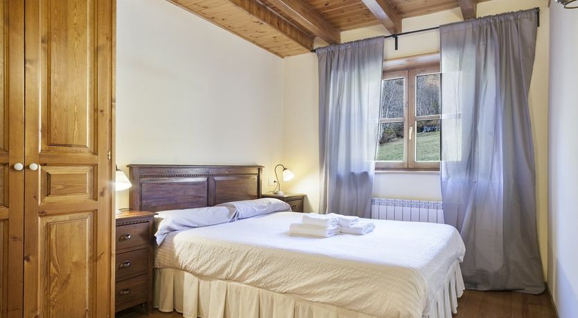 Photo of Snow Meets Sol