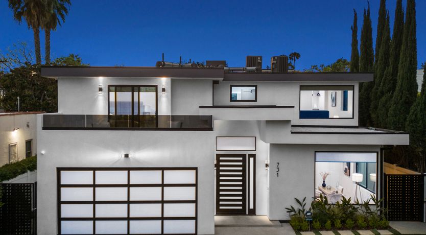 Photo of Movie-Star Good Looks