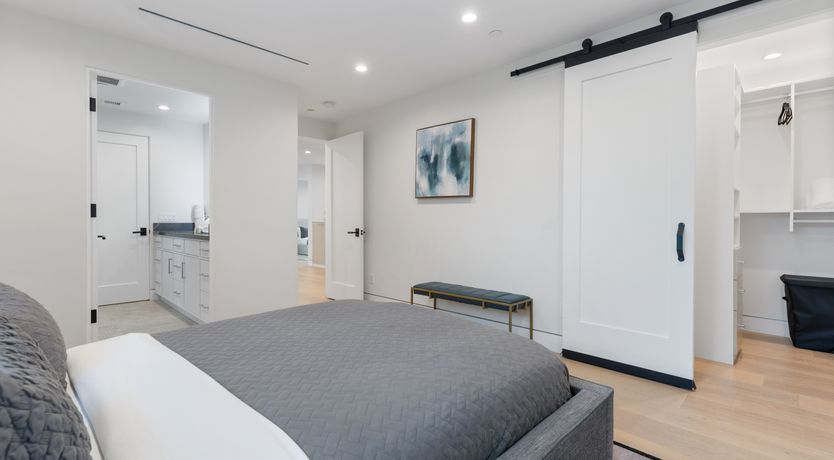 Photo of Movie-Star Good Looks