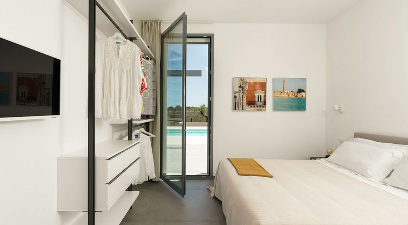 Photo of Turquoise Gaze