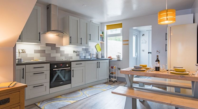 Photo of Royal Window