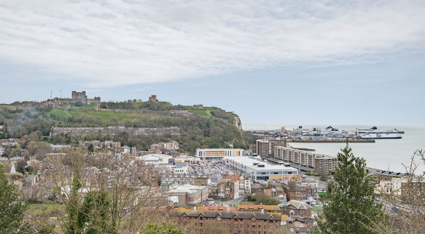 Photo of Royal Window