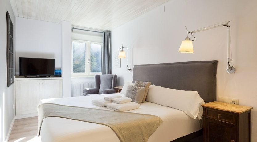 Photo of Pyrenean Bloom