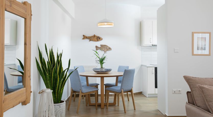 Photo of Erato's Poetry