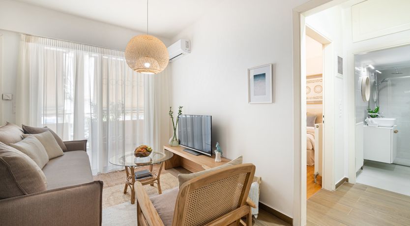 Photo of Erato's Poetry