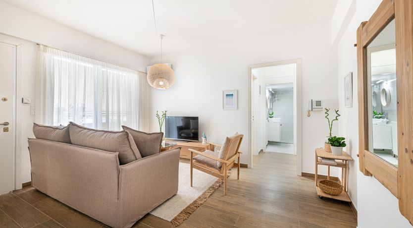 Photo of Erato's Poetry