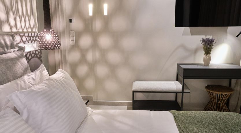 Photo of Centre of Attention