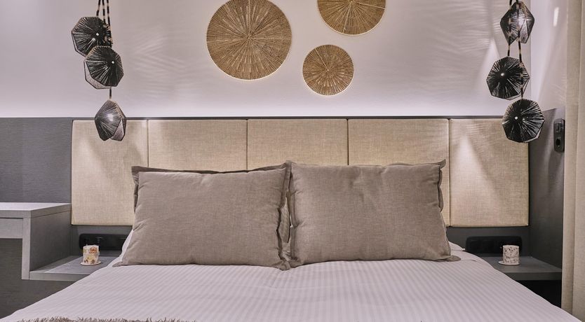 Photo of Centre of Attention