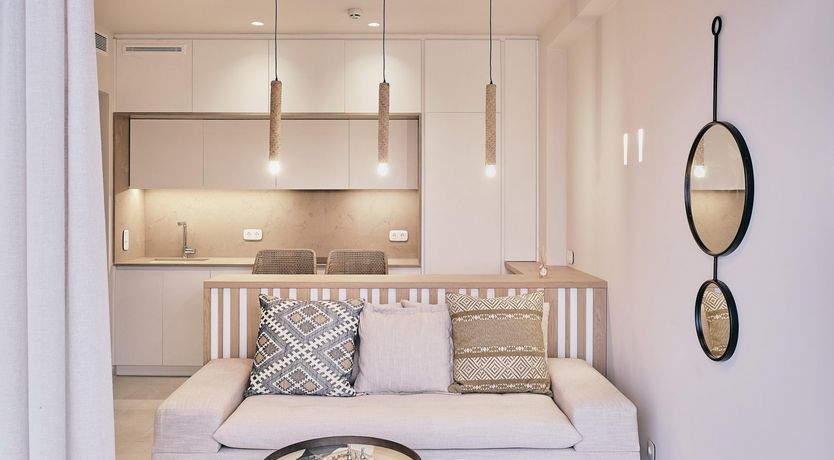 Photo of Centre of Attention