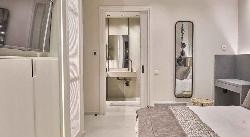 Photo of Centre of Attention