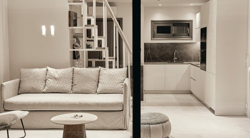 Photo of Centre of Attention