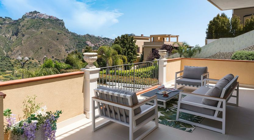 Photo of Shades of Tangerine