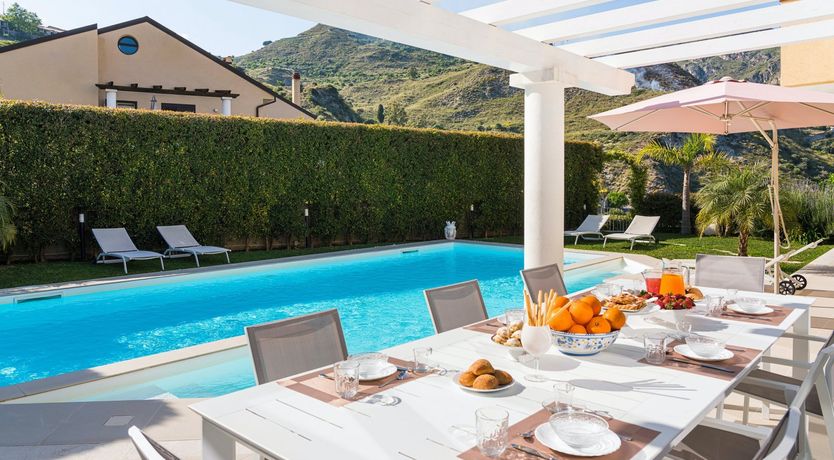 Photo of Shades of Tangerine