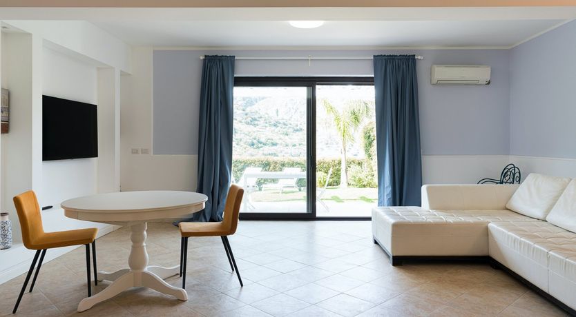 Photo of Shades of Tangerine