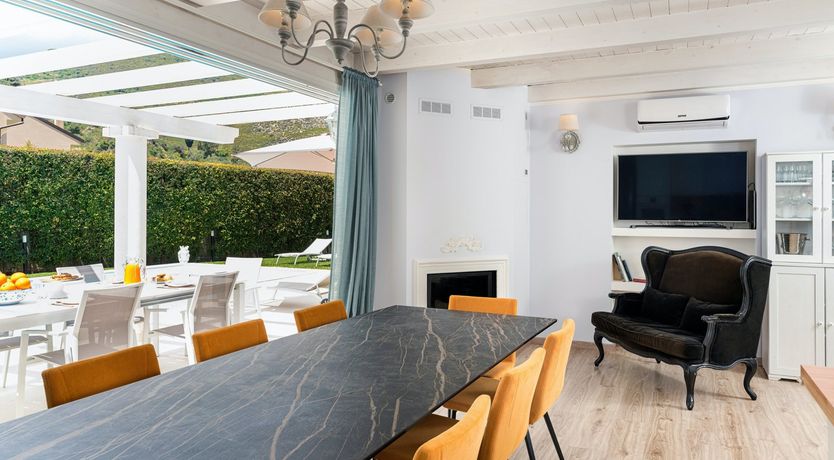 Photo of Shades of Tangerine