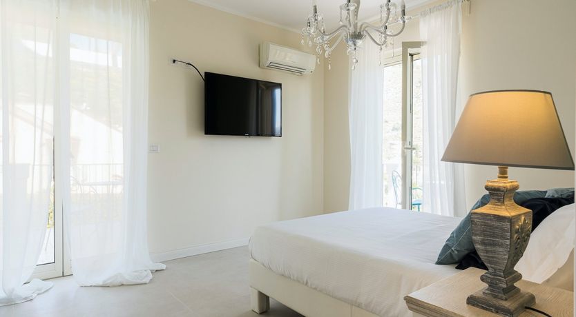 Photo of Shades of Tangerine