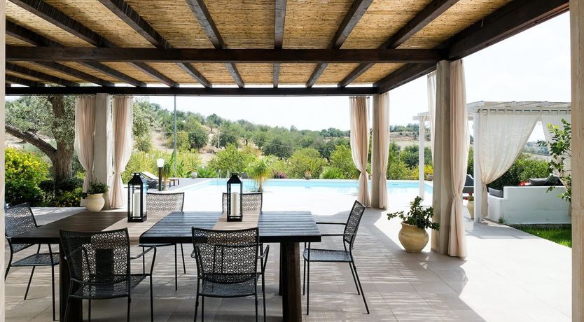 Photo of Modern Rustica