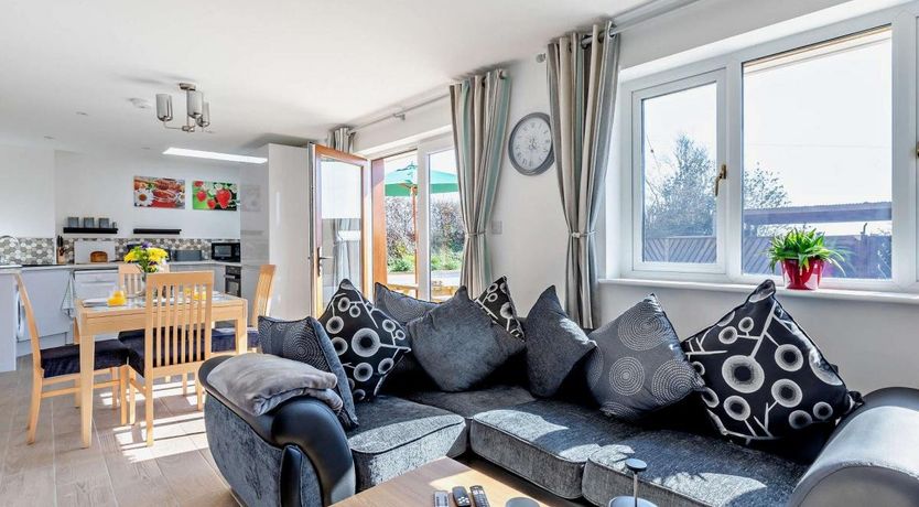 Photo of 2 Bed in Tytherleigh