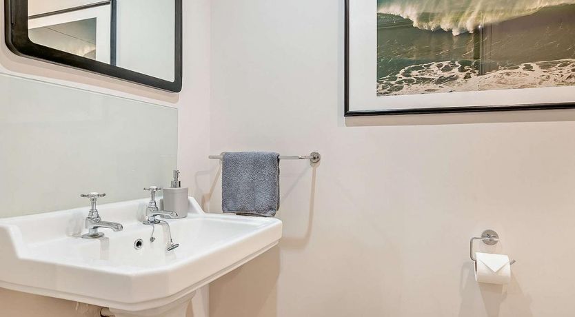 Photo of 3 Bed in Bourton-on-the-Water